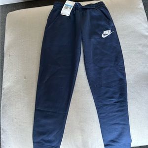 Navy Nike slim fit sweatpants